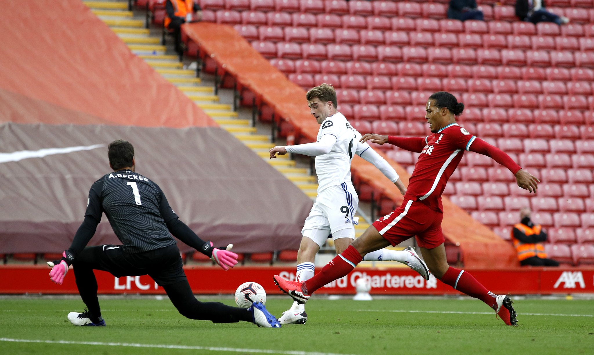 与詹姆斯 与詹姆斯